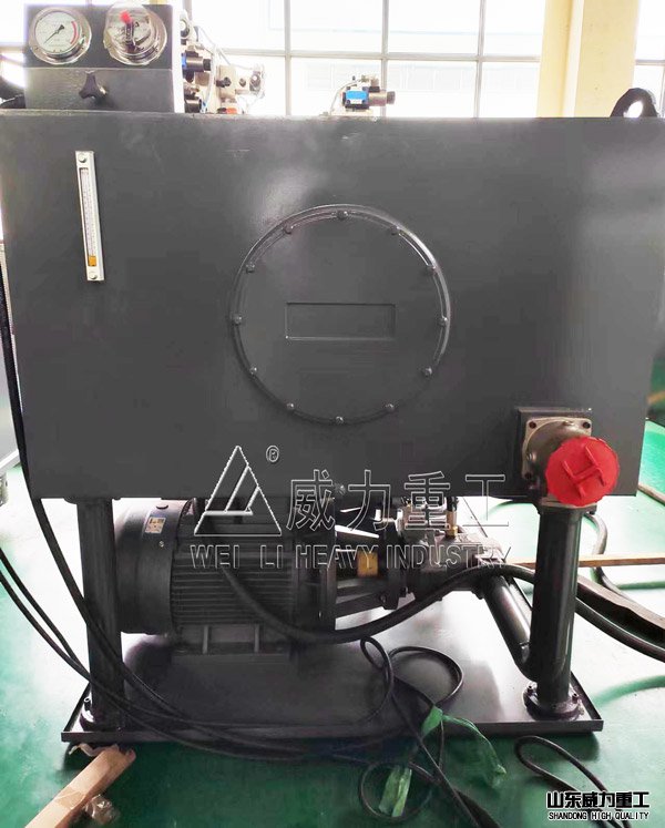 1000噸油壓機組成結(jié)構(gòu)電機